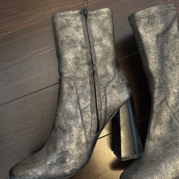 Metallic boot heels - Picture 2 of 2